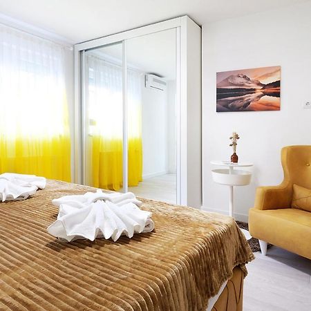 Apartment Paradise Sunshine Belgrade Exterior photo